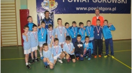 TURNIEJ 2005 I MŁODSI ZA NAMI:)